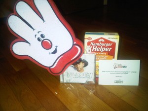"Hamburger Helper Show Your Helping Hand"