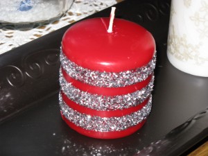 "Elmer's Holday #GlueNGlitter DIY $10 or less frugal project decoartive candles"