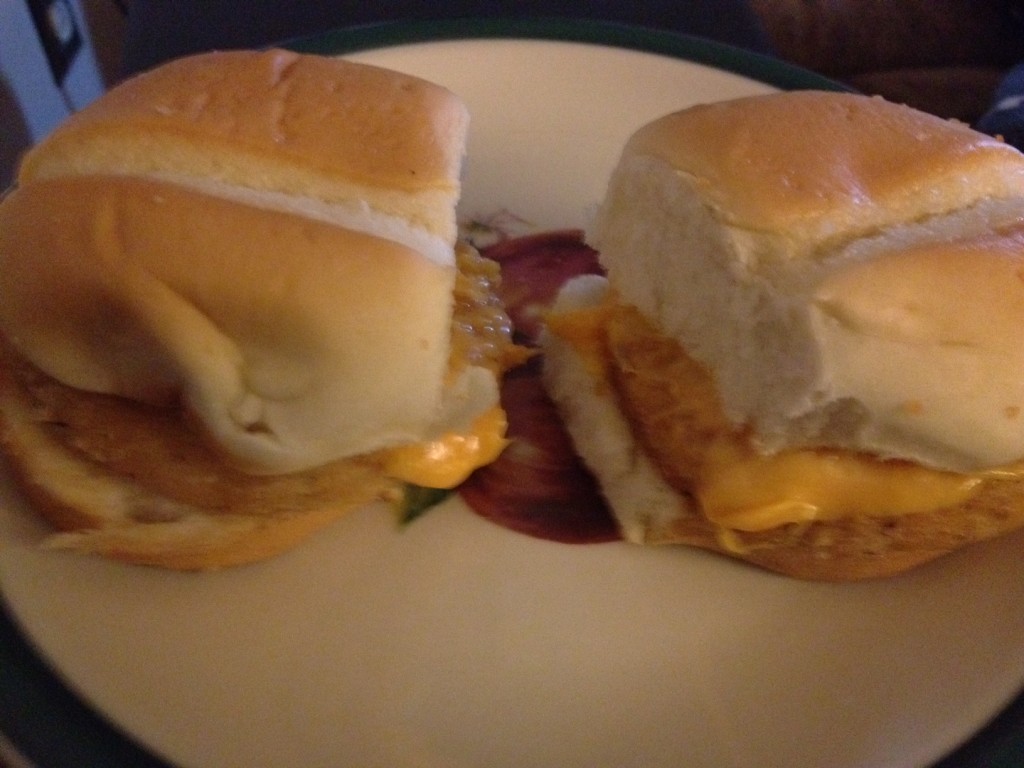 "quick breakfast Tyson Mini Chicken sandwiches #Tysongoodness #CBias"