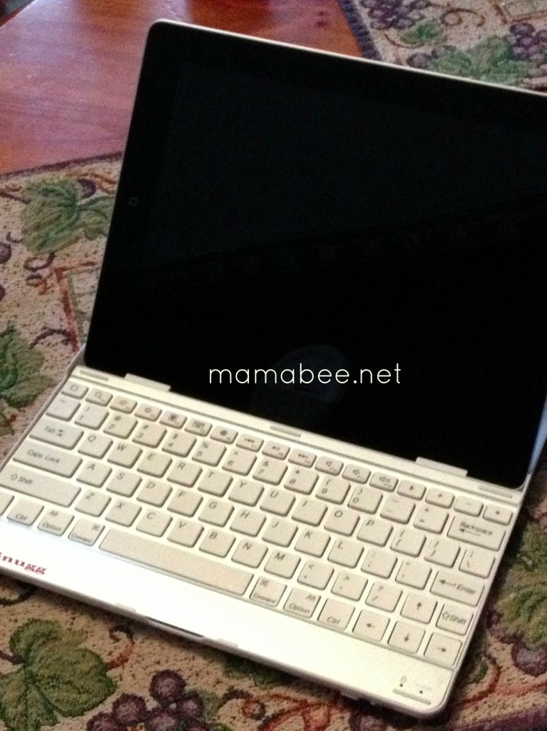 Snugg iPad ultra slim bluetooth keyboard case review